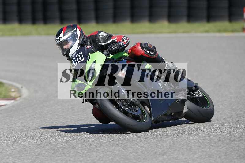 /43 08.08.2025 Discover the Bike ADR/Race 3 rot/408